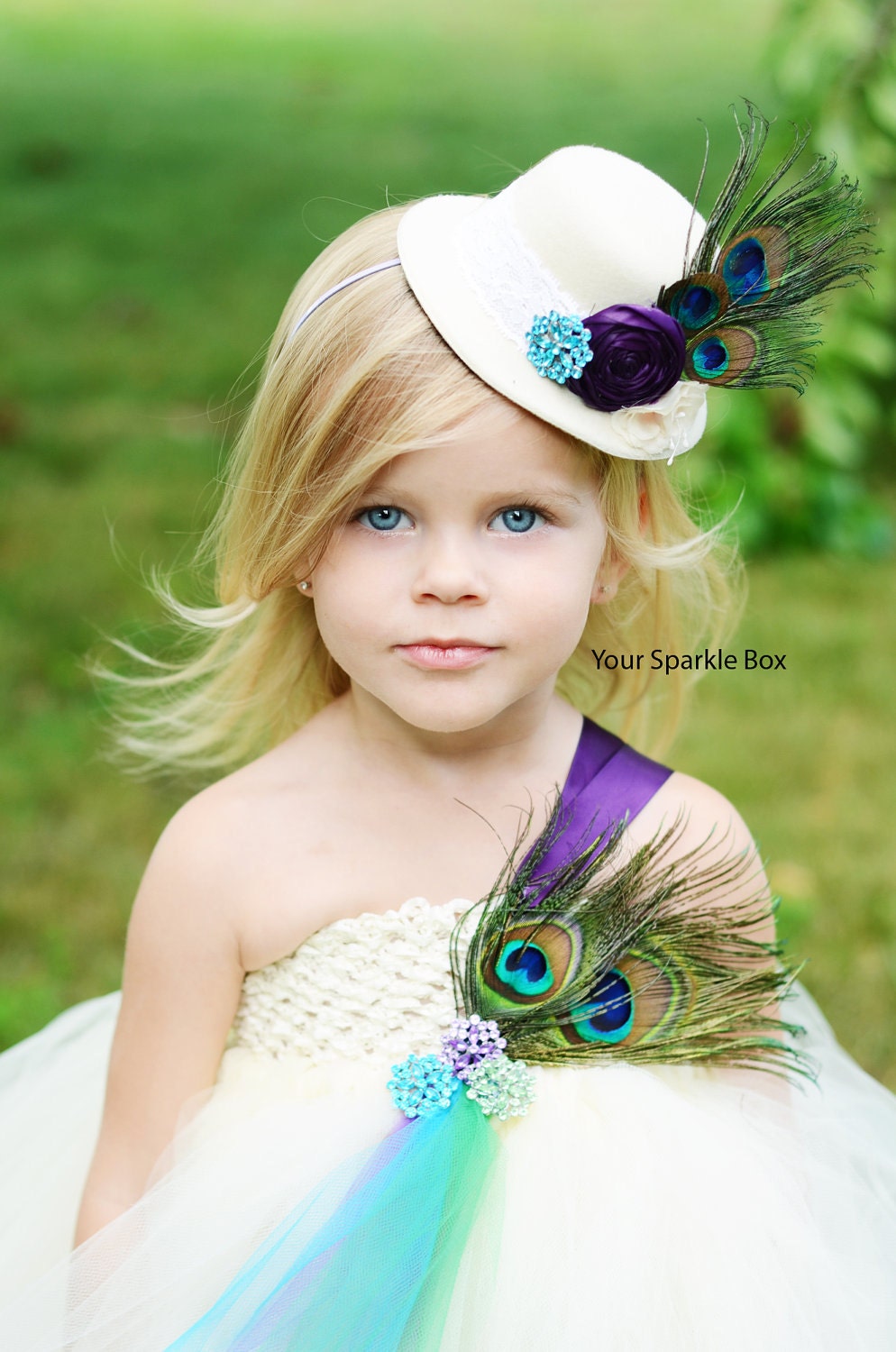 Ivory Peacock Mini top hat
