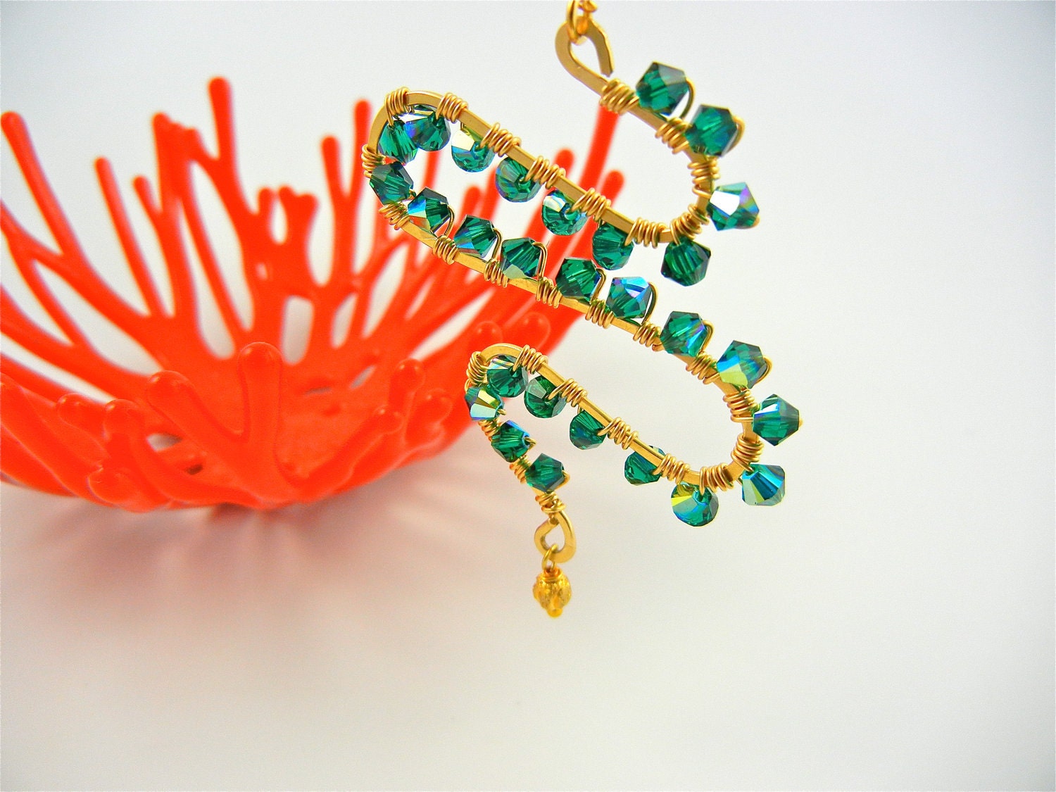 Beaded Necklace, Gold Necklace,Crystal  Pendant Necklace, Wire Wrapped Pendant