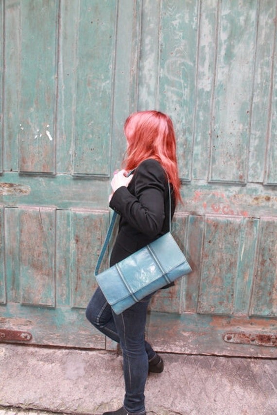 Must Go Enormous1960s Luver Spanish gigantic over sized envelope style purse/clutch