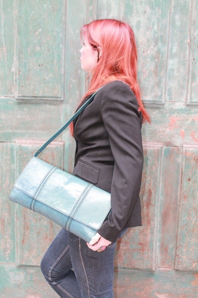Must Go Enormous1960s Luver Spanish gigantic over sized envelope style purse/clutch