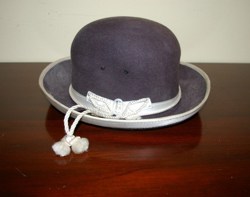 bolivia bowler hat