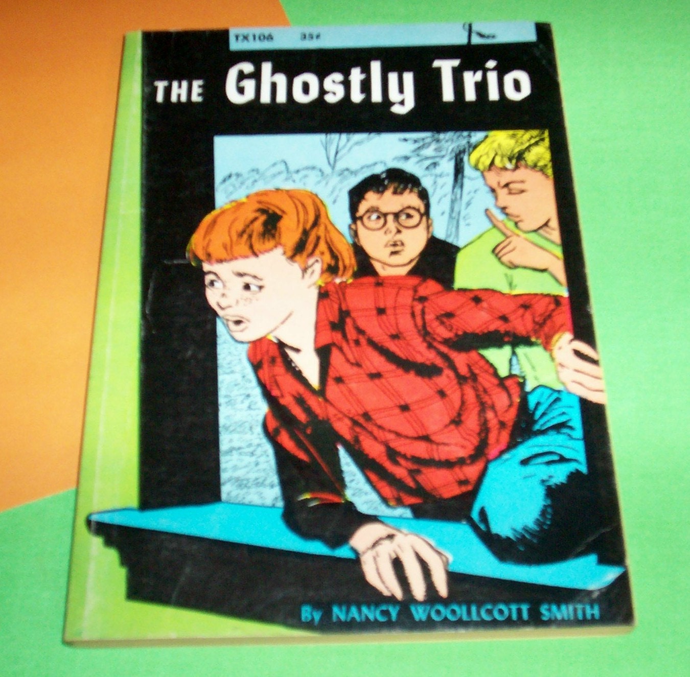 Book - THE GHOSTLY TRIO - Vintage Juvenile Novel 1960s