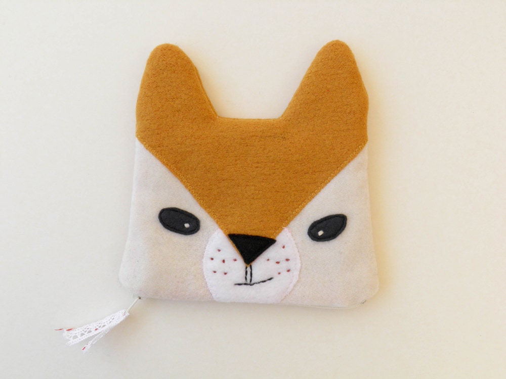 fox zipped pouch in mustard and beige