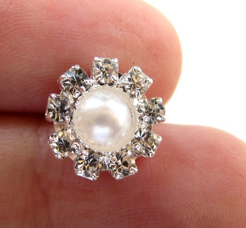 pearl button