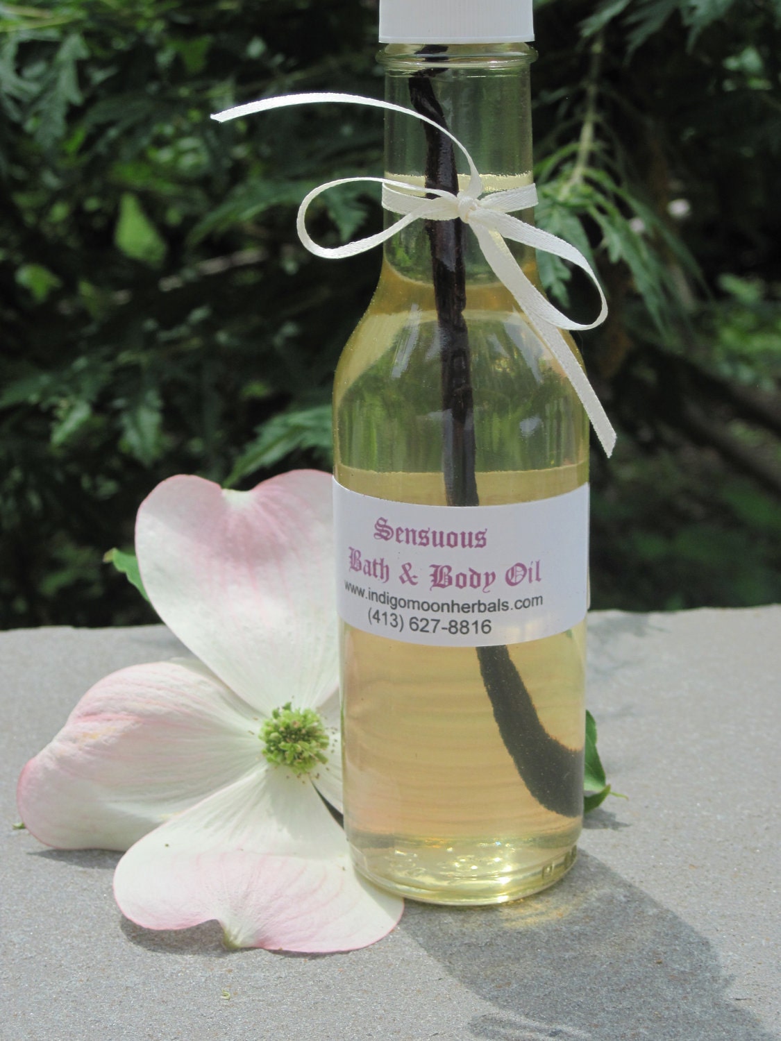 Sensuous Bath, Body, and Massage Oil   (aphrodisiac, love, vanilla, sweet, spa 5 ounces )