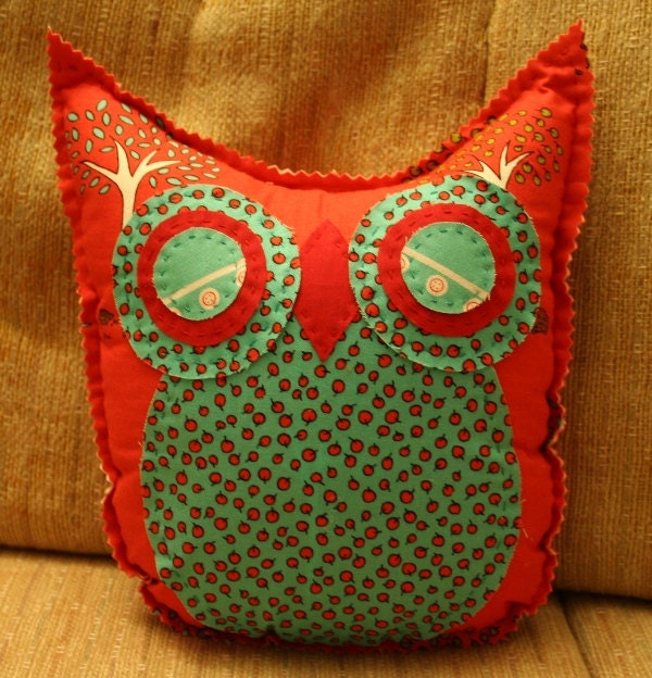Little Apple Tree Owl Friend