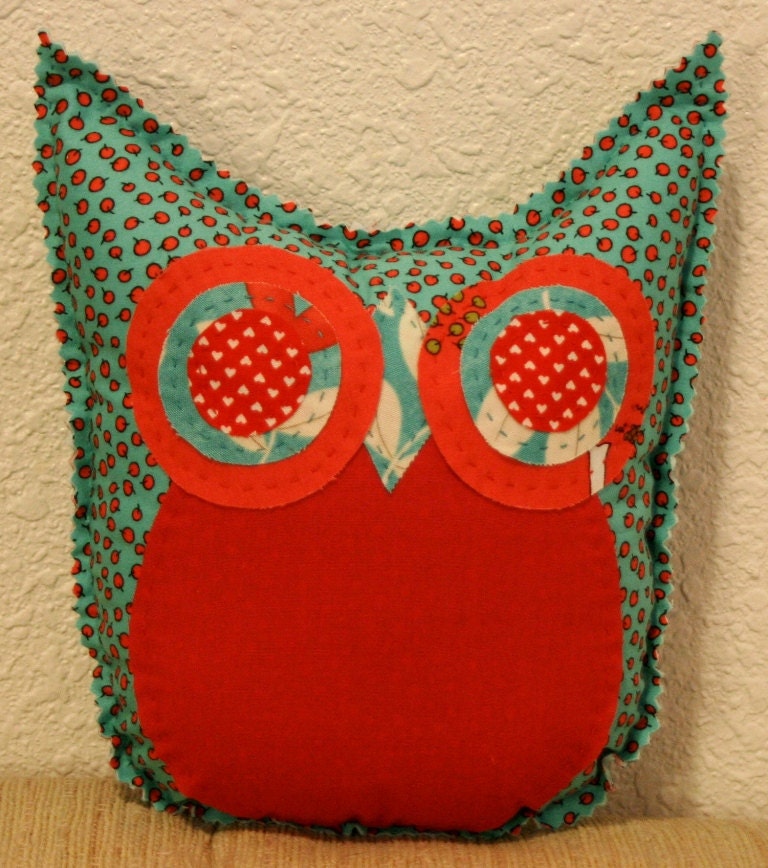 ON SALE: Tiny Apple Turquoise Owl Friend
