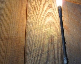Long Arm Pipe-Light