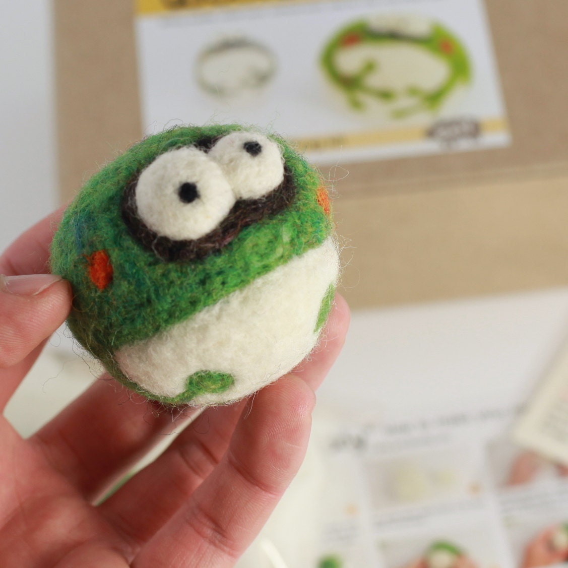 Needle felting frog kit