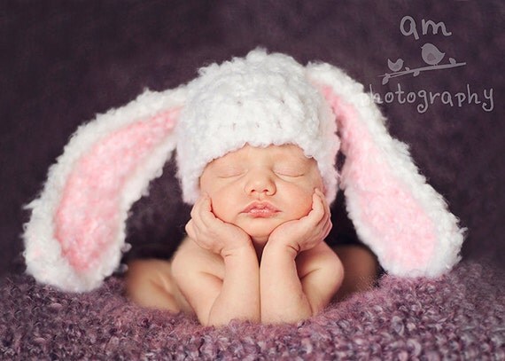 Download PDF crochet pattern 036 - Floppy ears Bunny hat - Multiple sizes from newborn through 12 months