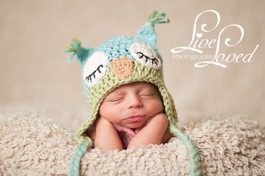 Download PDF crochet pattern 009 - Sleepy Owl hat - Multiple sizes from newborn through age 4