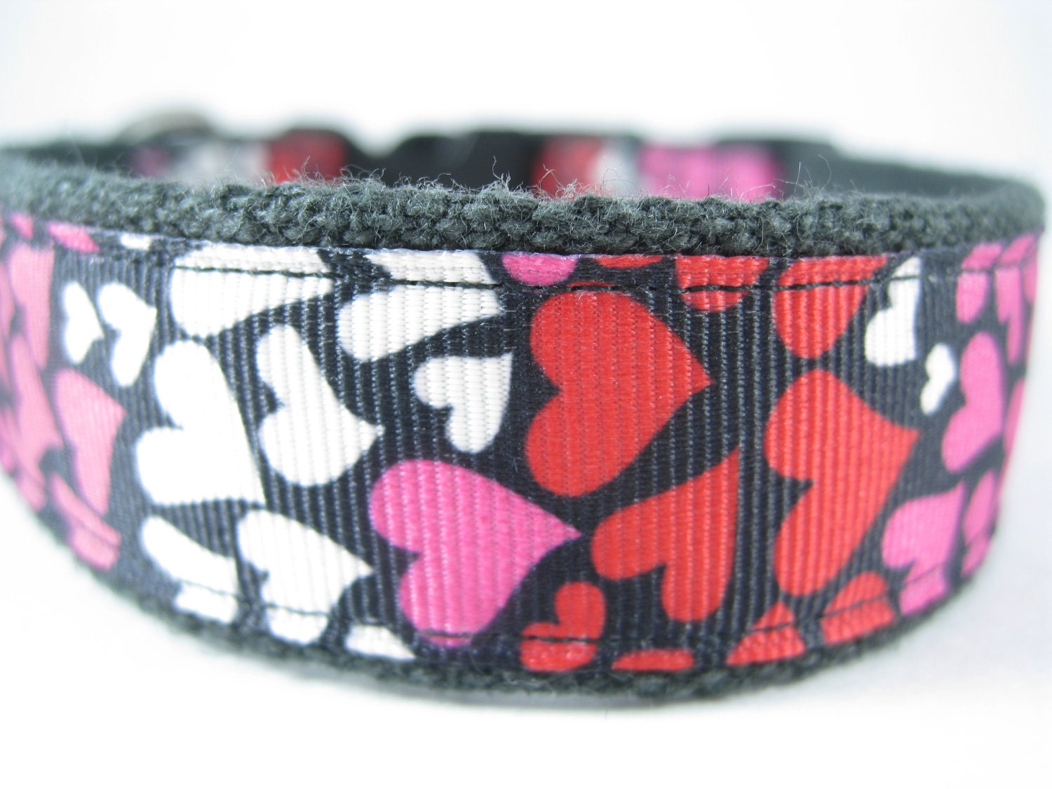 Hemp dog collar - I Love You Hearts