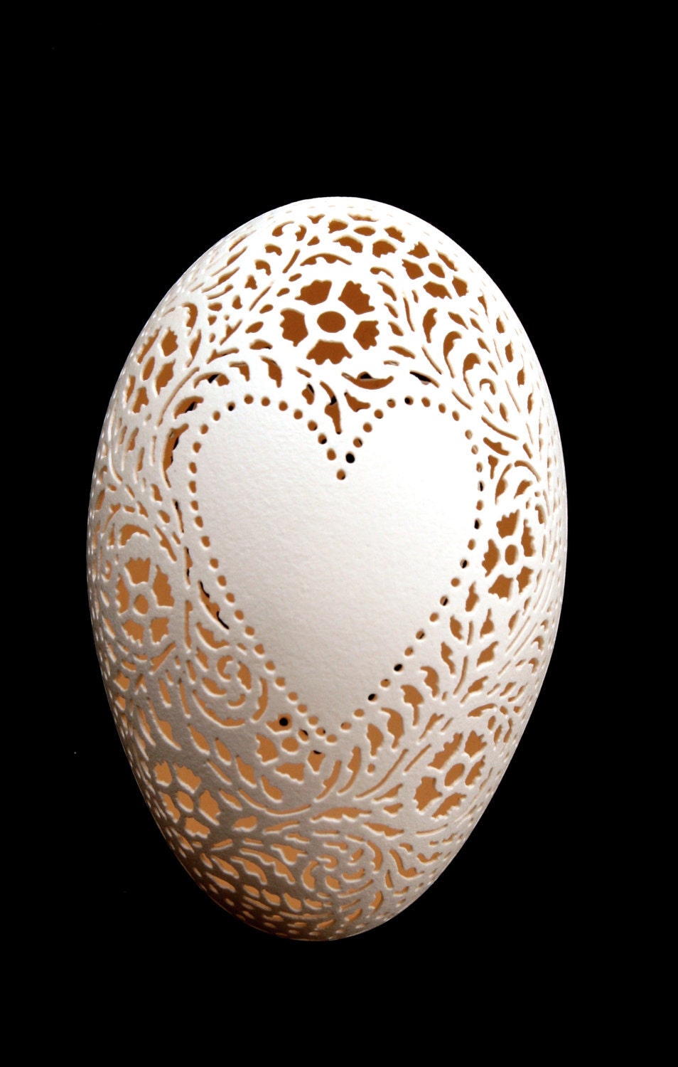 Hand Carved Victorian Lace Goose Egg: Heart