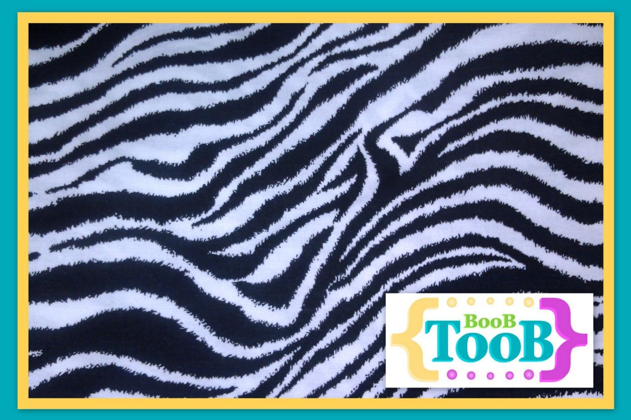 BooB TooB The ONLY Nursing Cover That's Got Your Back (Zebra Print)
