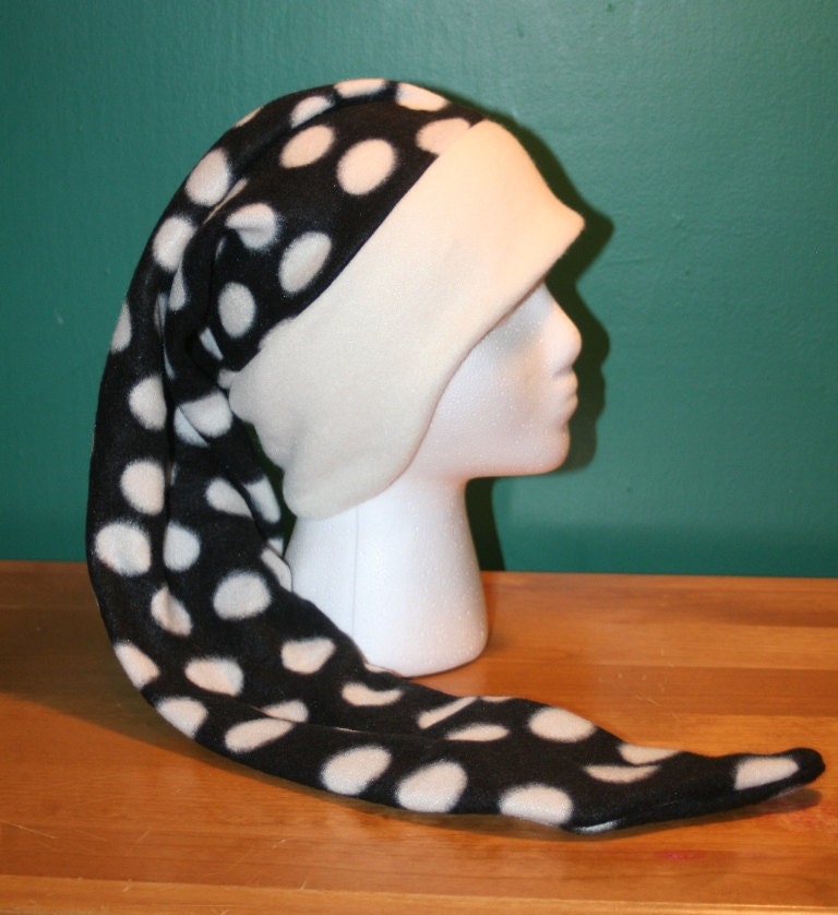REDUCED 25 SLEEPING CAP Vintage White Black by thelopsidedfrog