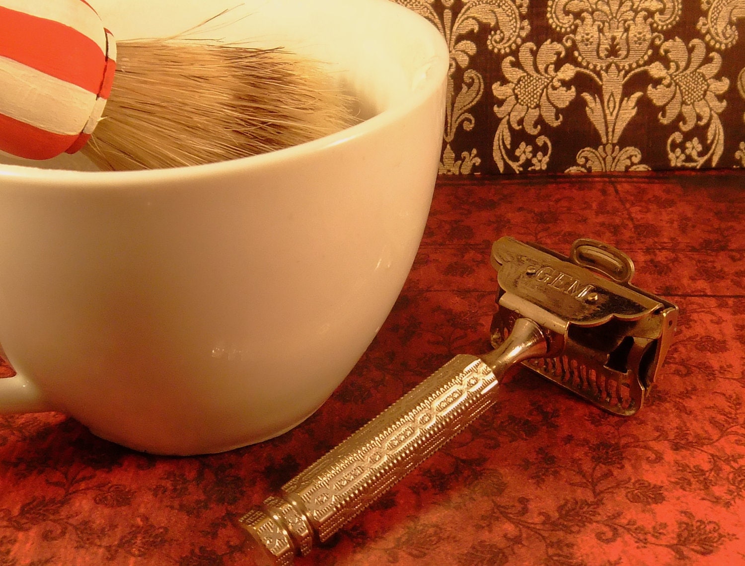 Victorian safety razor 