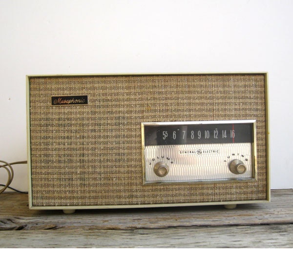 Radio- General Electric Musaphonic Radio