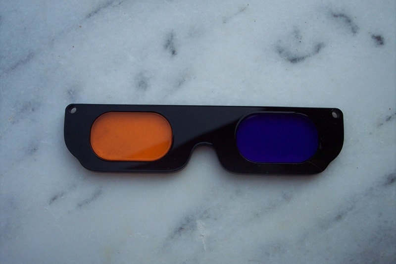 Retro 3D GLASSES Black Pendant
