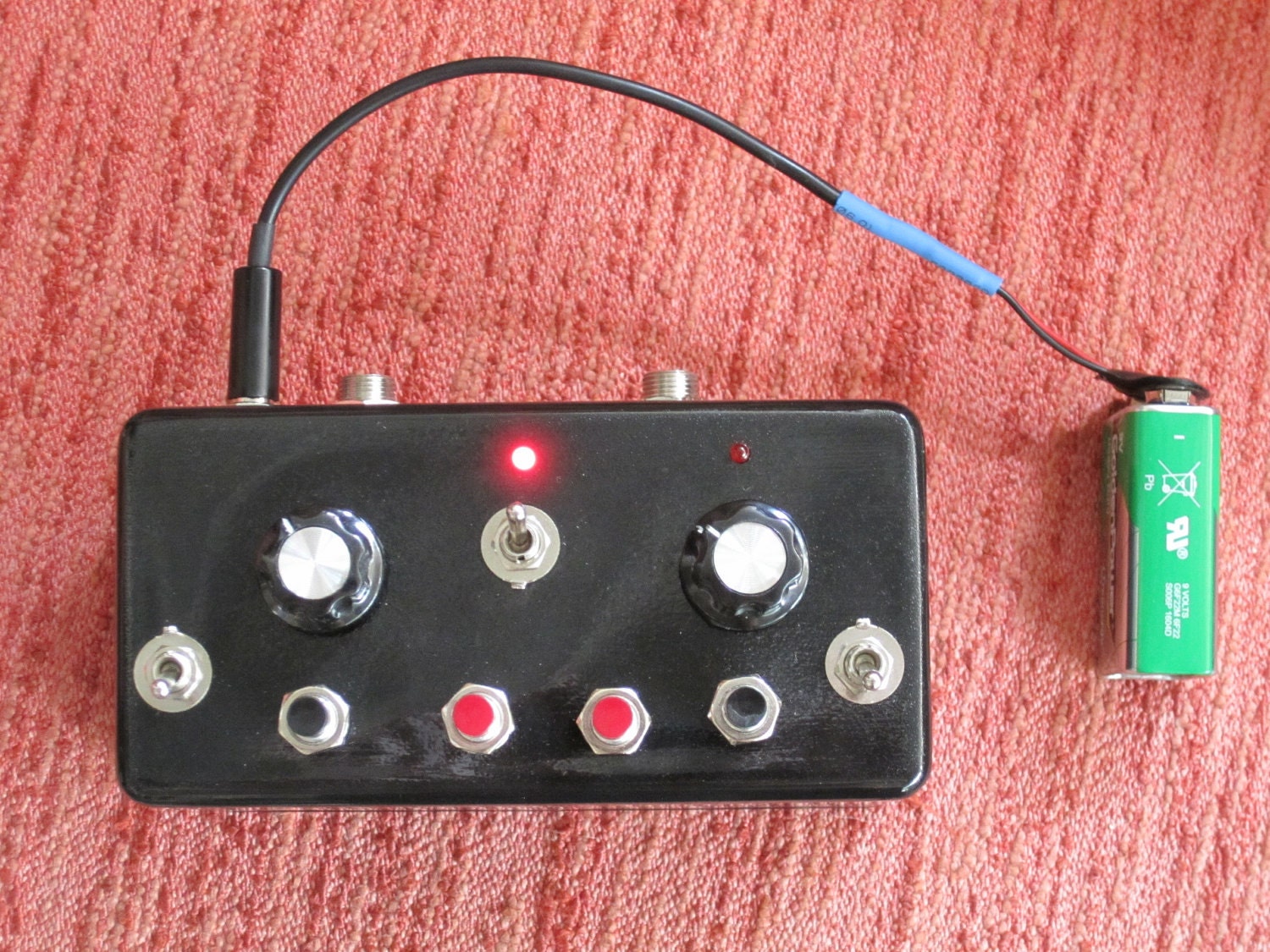 Pitch Shifter // Feedback Synth // Sonic Architecture // Sound Module