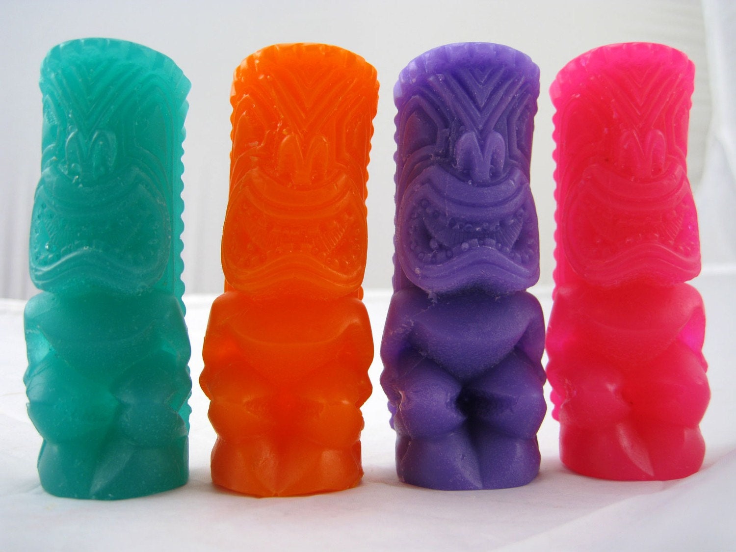 BUBBLE and SQUEAK - TIKI Hand Soap GIFT 4 Pack - FRUIT Scents - VEGAN