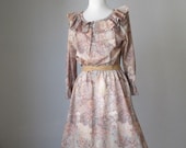 Vintage / 70s/ Pale caramel and brown / Pastel Garden Day Dress
