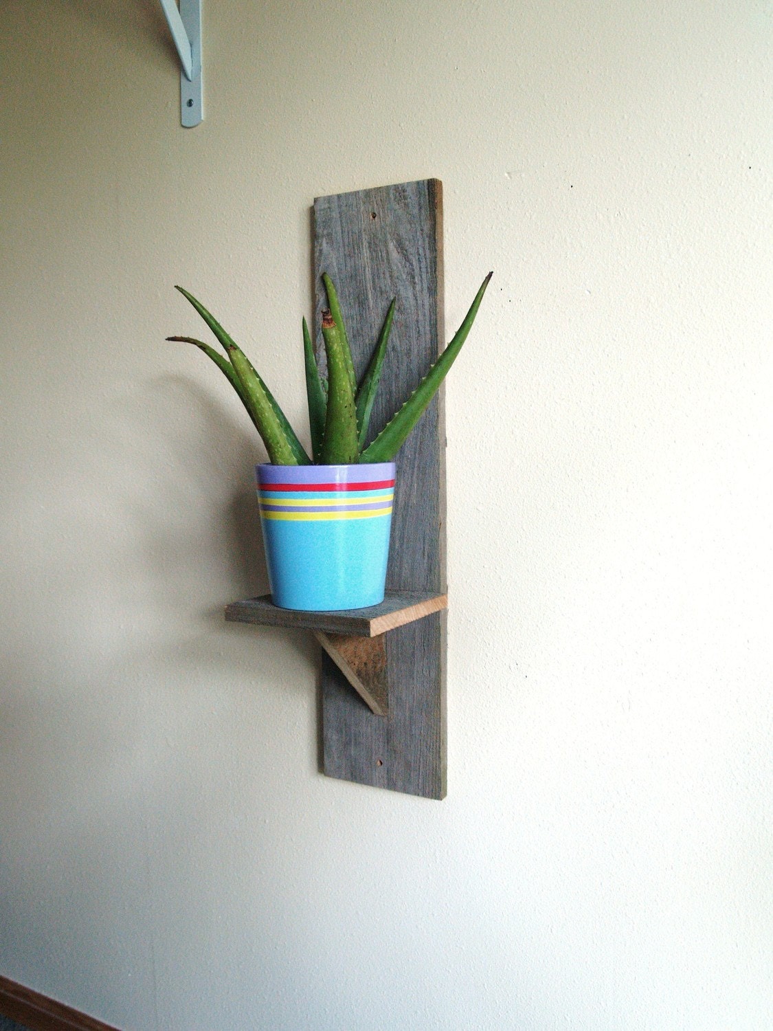 Handmade - Reclaimed Wood Rustic Wall Sconce Shelf - One Single - MADE TO ORDER