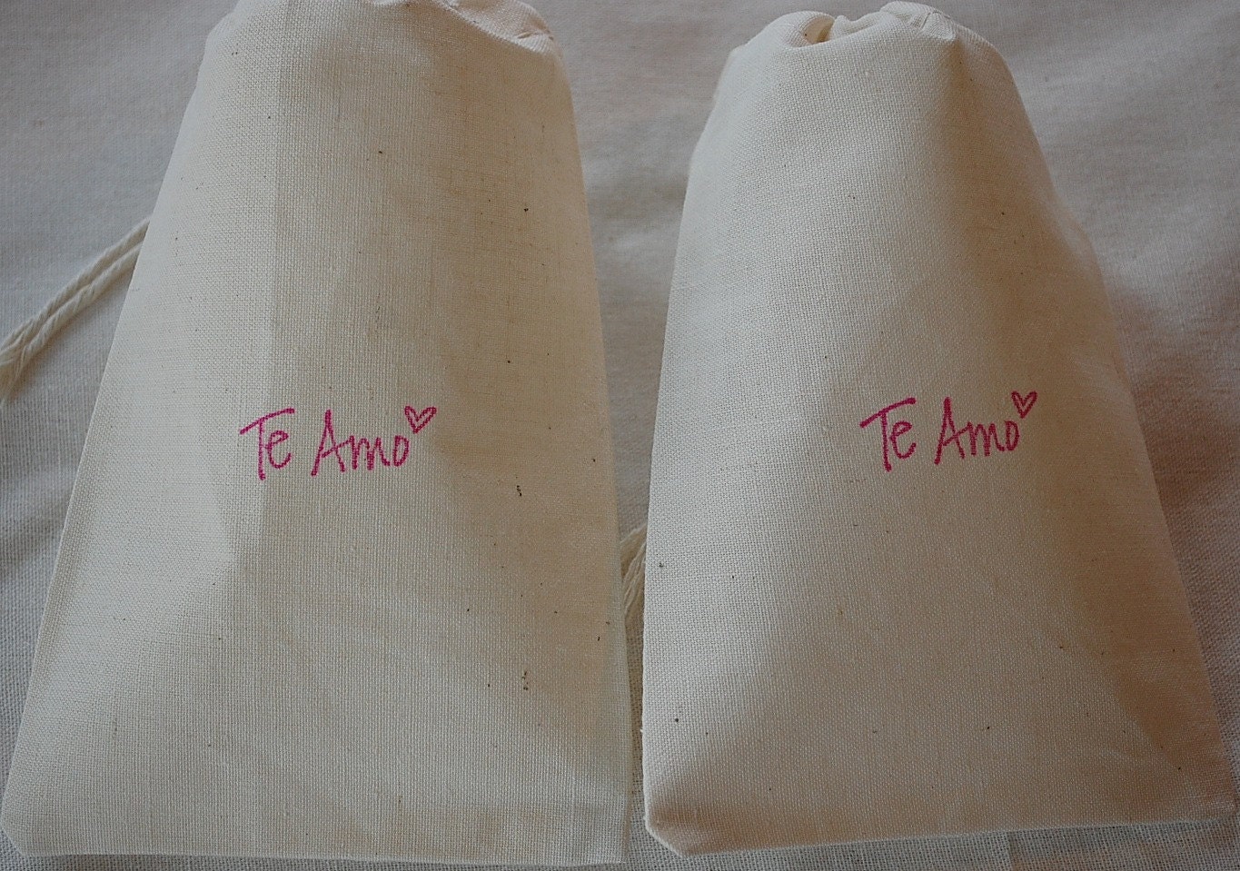 10 Wedding Muslin Favor Gift Bags - Pink Te Amo - I love you in Spanish - 4x6 Organic Cotton Il_170x135