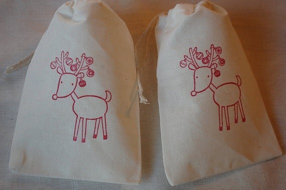 10 Christmas Favor Gift Bag Set Organic Muslin Cotton - 4x6 - Red Christmas Reindeer Il_570xn