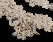 Delicate Alencon Lace Garter with Pearls with Throw Away Garter