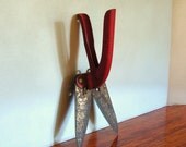 Vintage Red Garden Clippers, pruning shears