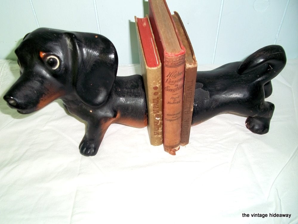VINTAGE DACHSHUND BOOKENDS ECLECTIC DECOR by thevintagehideaway