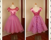GORGEOUS 1950's New Look Custom Made Lilac Purple Silk Satin & Chiffon Party Dress w/ Gathered Back Skirt and 3D Roses - VLV - Size Petite S