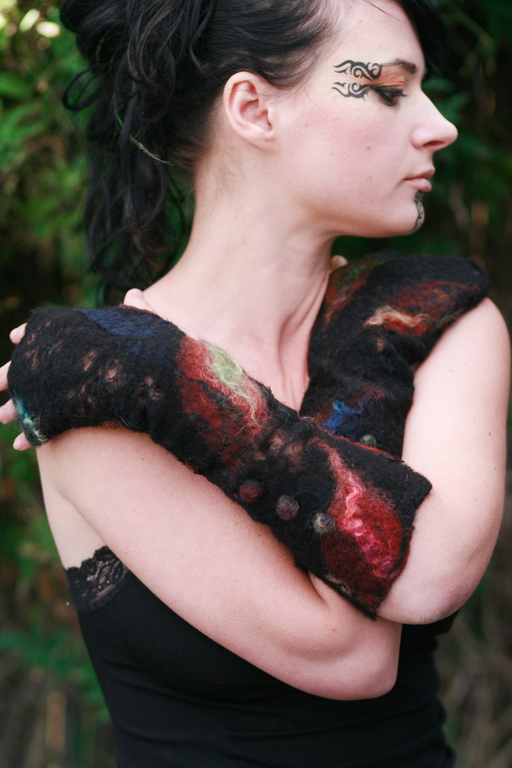 Fingerless Gloves - Arm warmers - Black Victorian - felt and lace