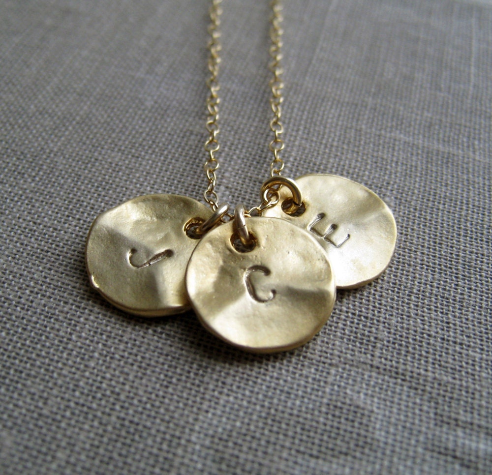 Custom initial necklace, 3 monogram gold discs, sisters, family, personalized bridesmaid gifts, modern bride jewelry