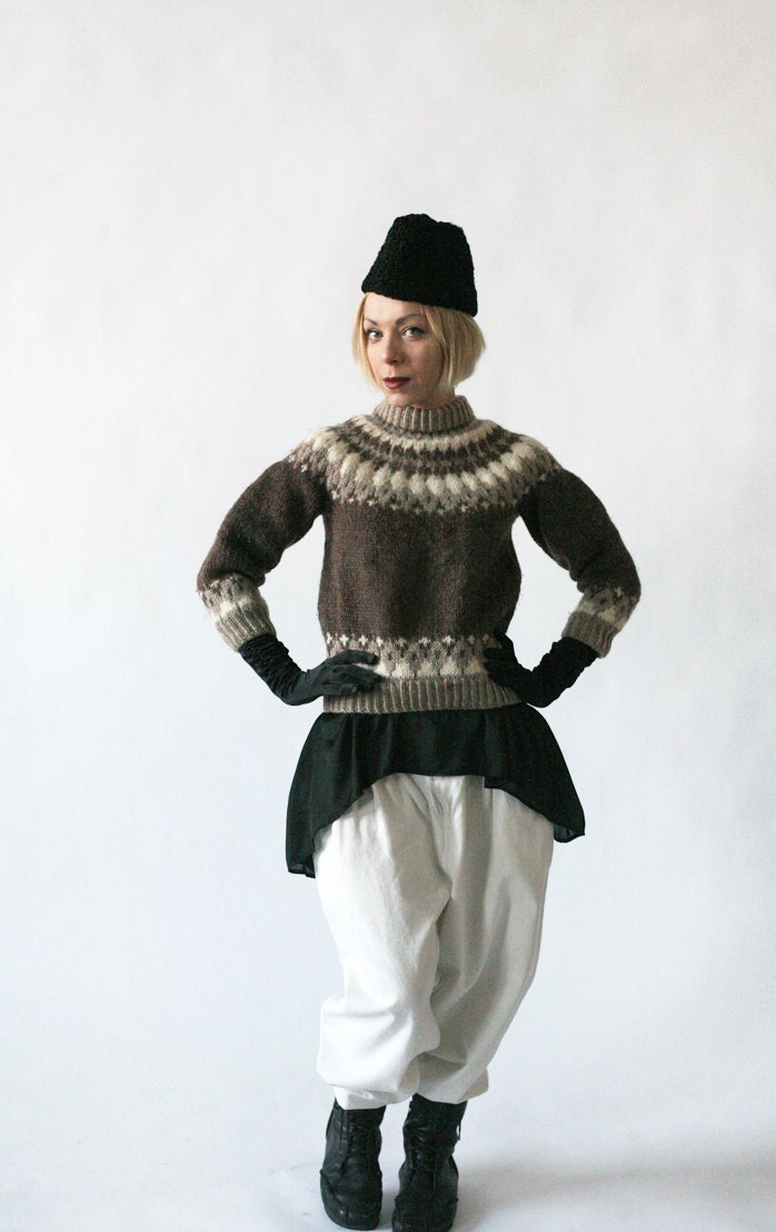 Wool Sweater Light Brown and Oatmeal ornamented Nordic size S-XS