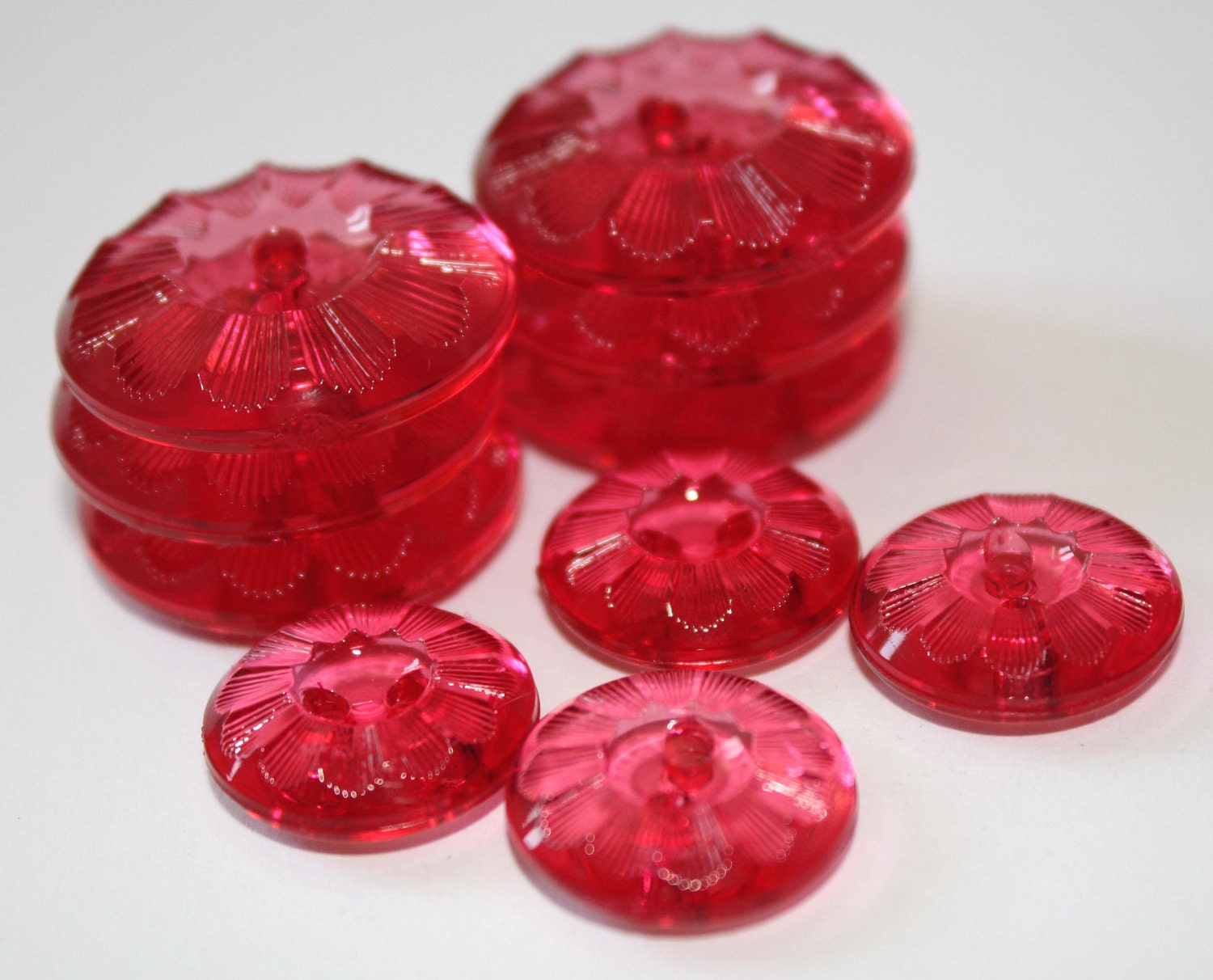 Hot Pink Italian Vintage Plastic Buttons from 1950s