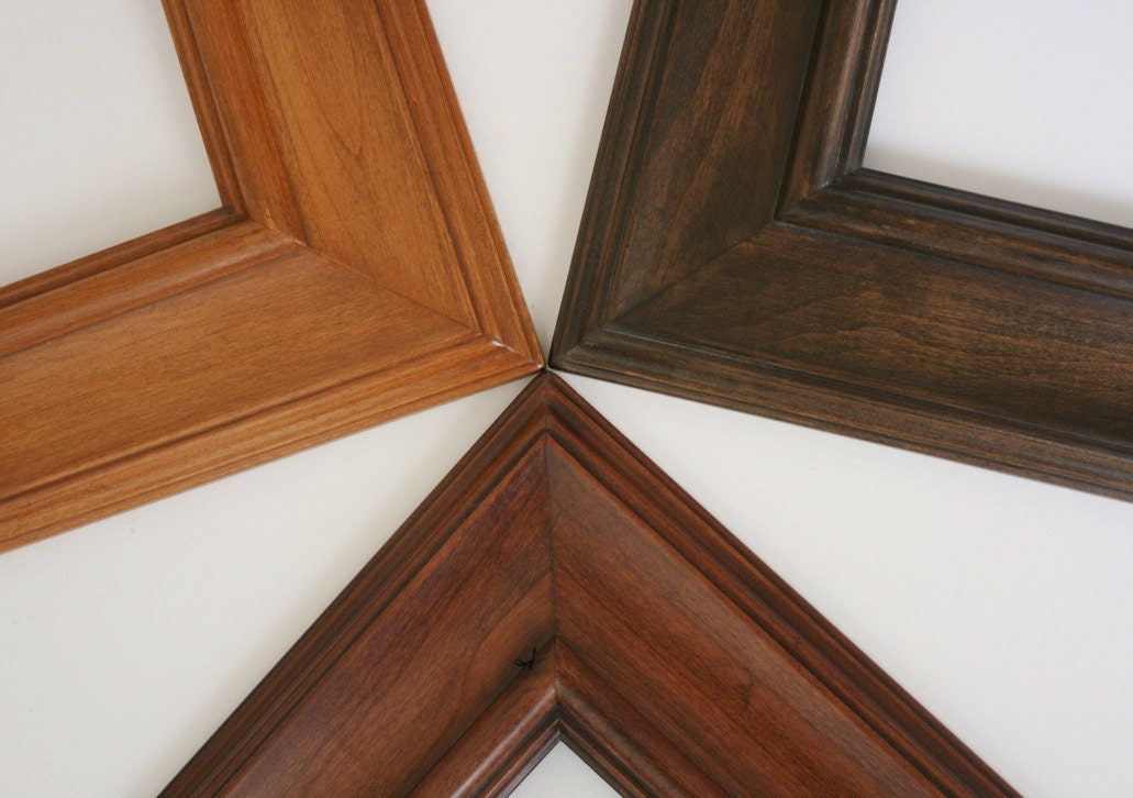 4x6 or 5x5 Picture Frame / Palermo style in three stained finishes (Knotty Alder)