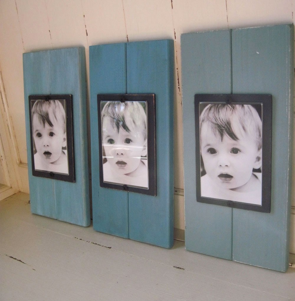 Set of Three Plank Frames with Shades of Turquoise  for 4X6 Pictures