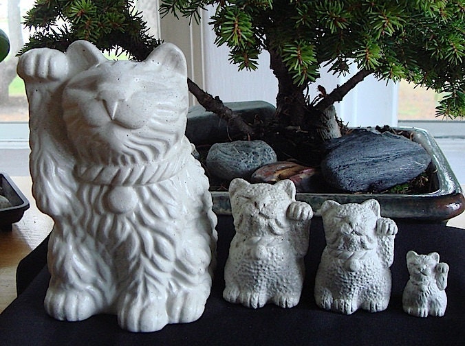 LUCKY SALE 5% Off: Instant Collection of 5 Maneki Neko Lucky Cat Sculptures
