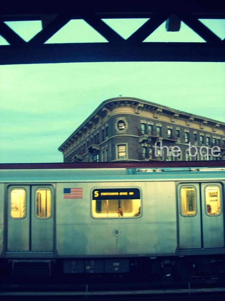 No 5 Subway Train Arrived 5x7 Photography Print, Bronx, New York City Photographs, NYC Subway Photo, Urban Wall Decor