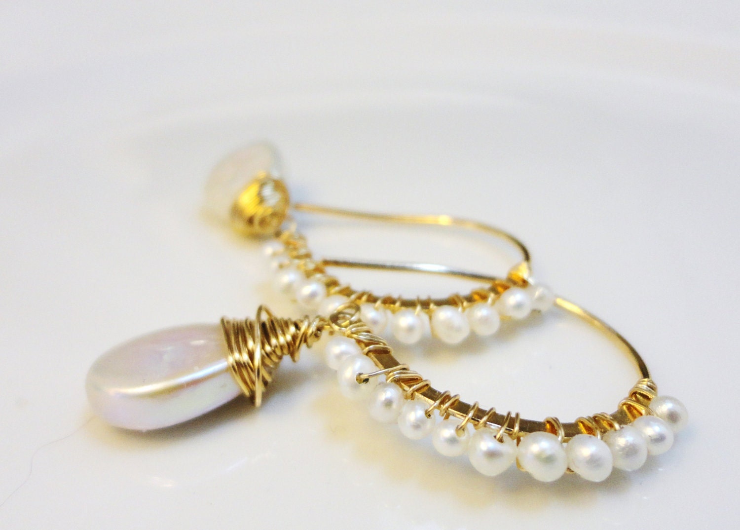 White and Gold Pearl Earrings