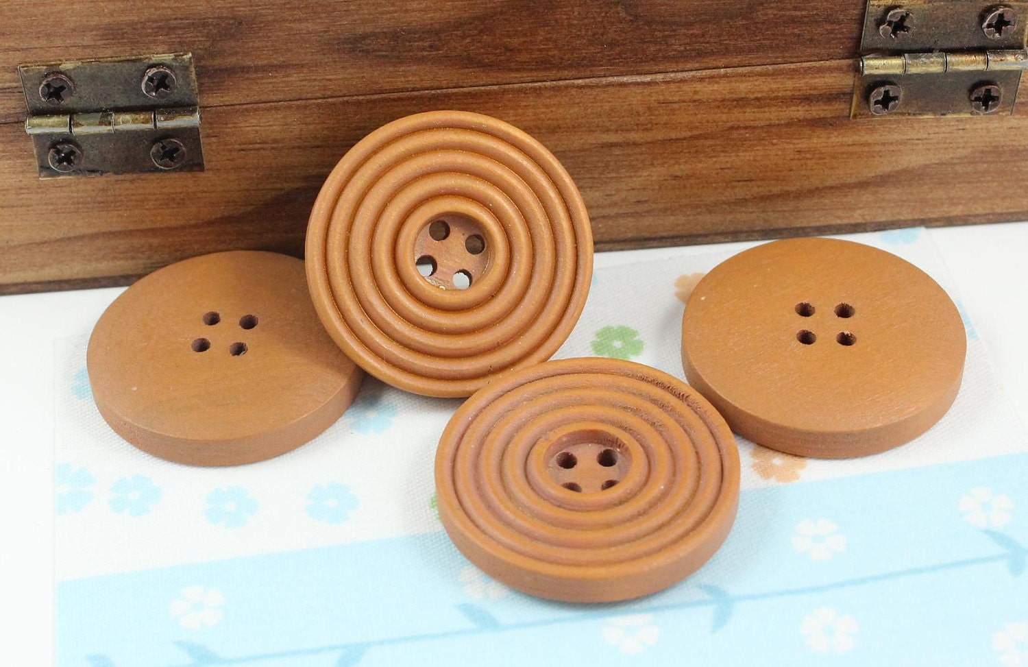 Wooden Buttons - Apricot Color Ripple Sytle Wooden buttons, 1.18 inch, 10 pcs.
