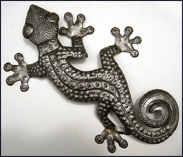 Gecko Metal Wall Decor - 14" - Hand Cut from Recycled Steel Oil Drums in Haiti - 351-14