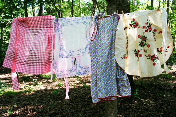 Grab Bag of Vintage Aprons - group G
