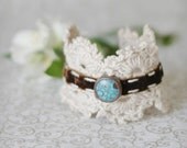Beige lace bracelet