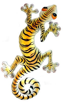 Gecko w/ Tiger Coloring - Hand Painted Metal Tropical Wall Hanging - Garden Art - K-1053