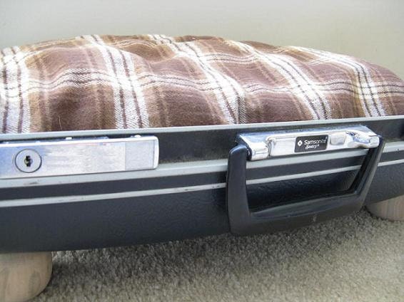 RESERVED FOR keyscountrygirl - Suitcase pet bed with FREE plaid pillow - upcycled Samsonite vintage luggage