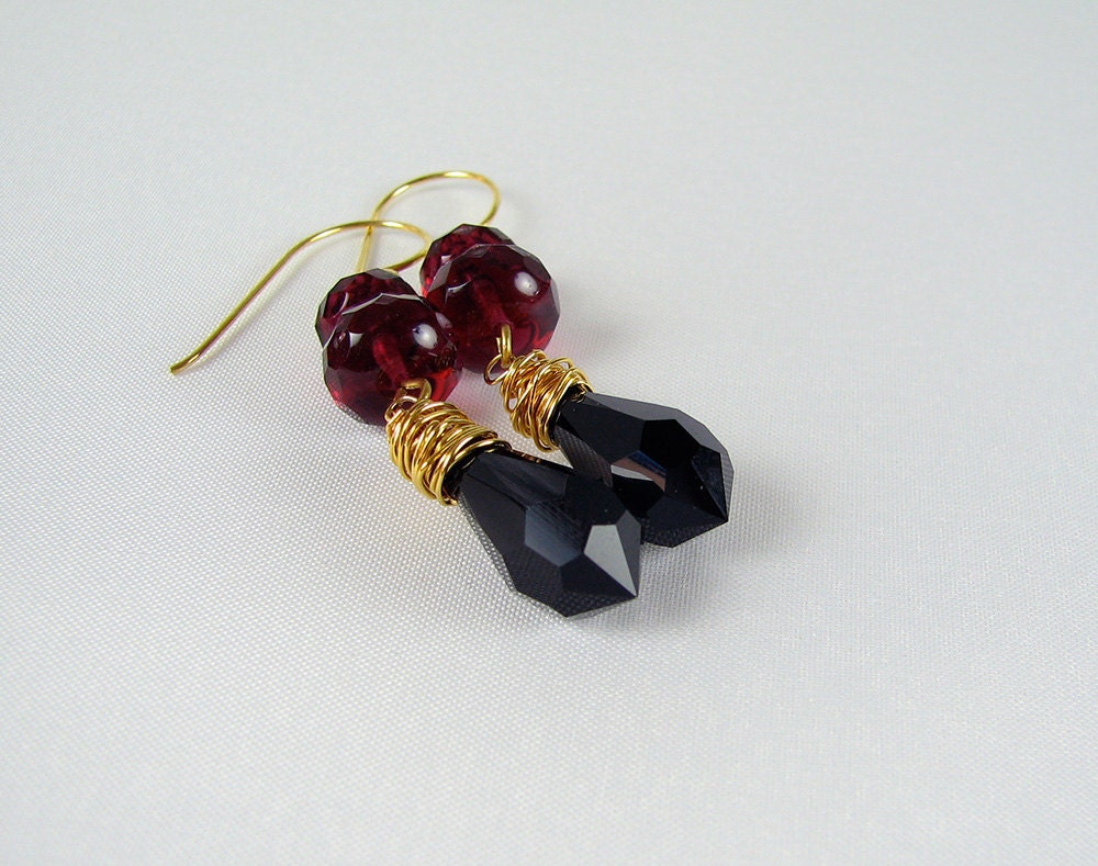 Red Wine and jet black Elegant drop dangle party earrings