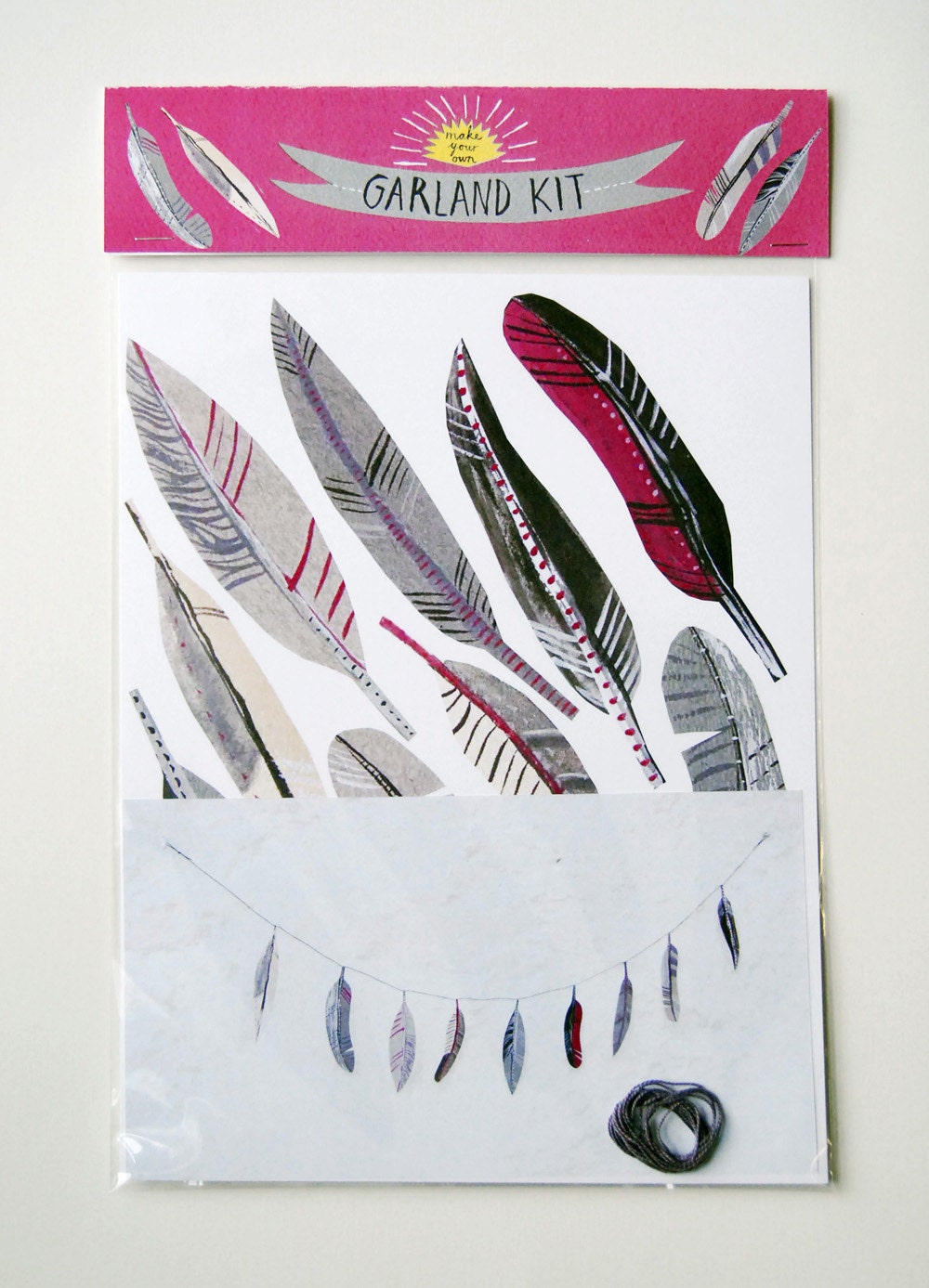 Illustrated natural feather garland kit