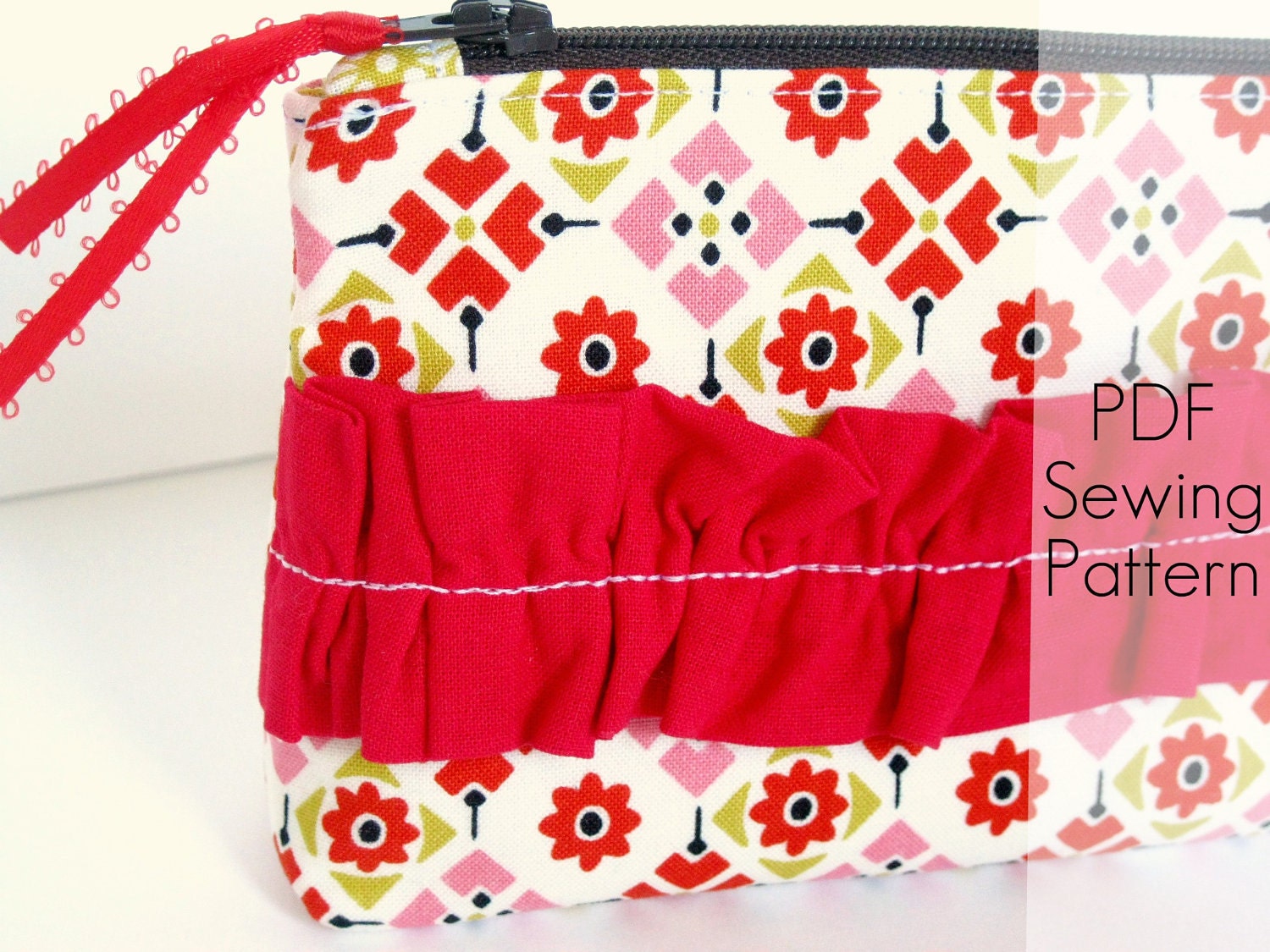 3 SIZES-- Pouches with zippers, ruffles and flat bottoms- Sewing Tutorial & Pattern eBook in PDF format